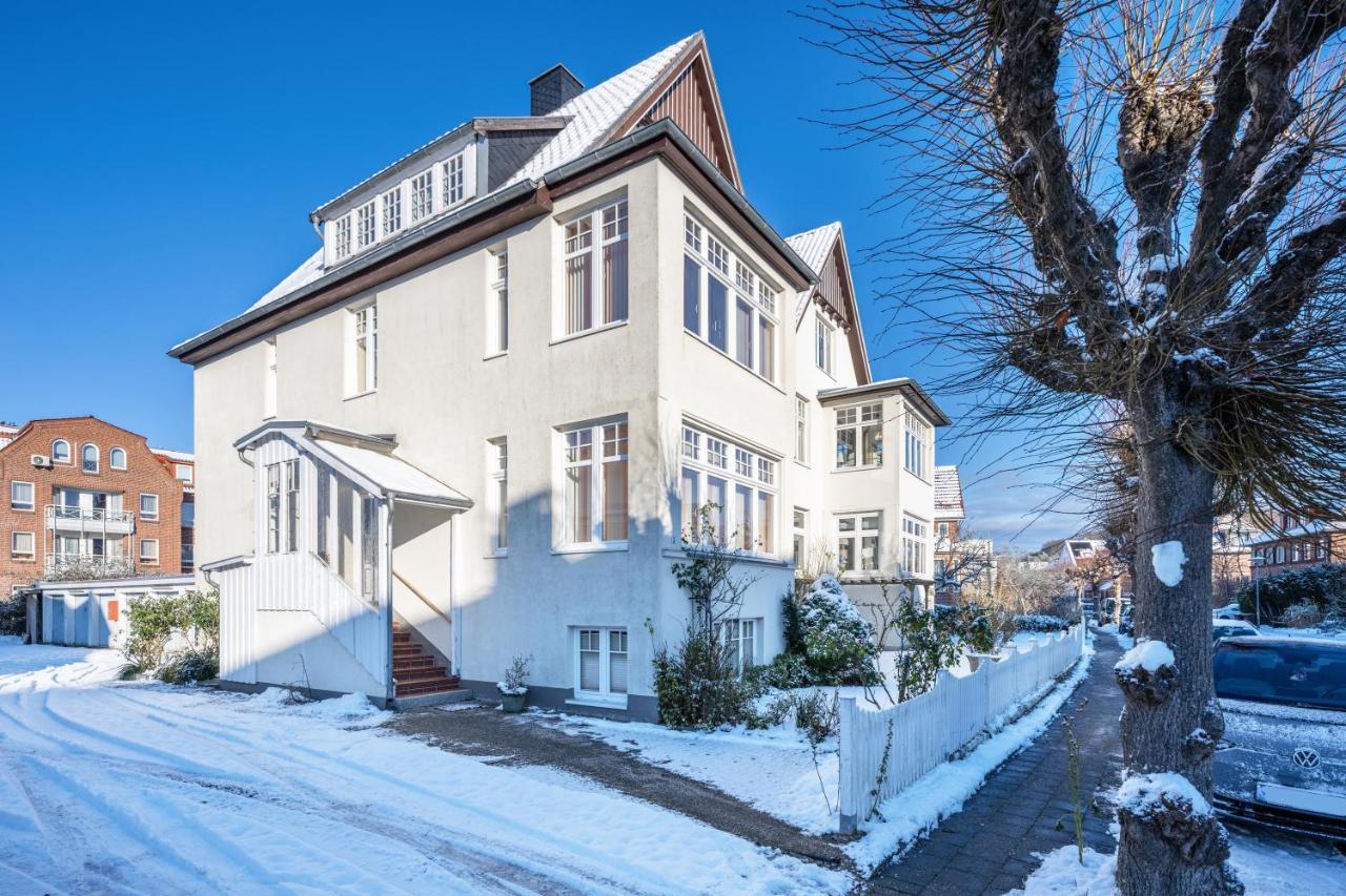 Haus Uebersee Tonga * Lubeck