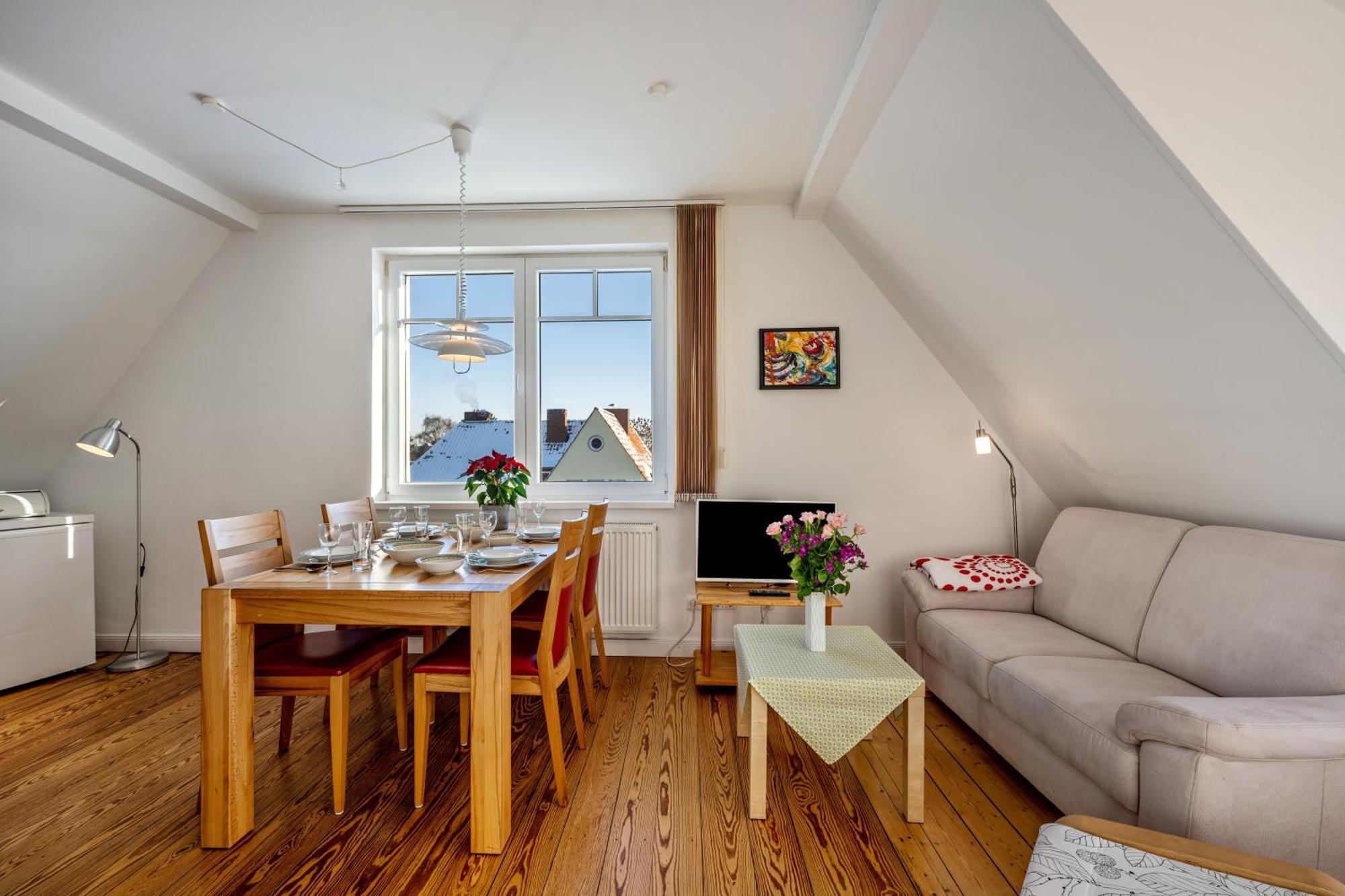 Haus Uebersee Tonga Appartement *